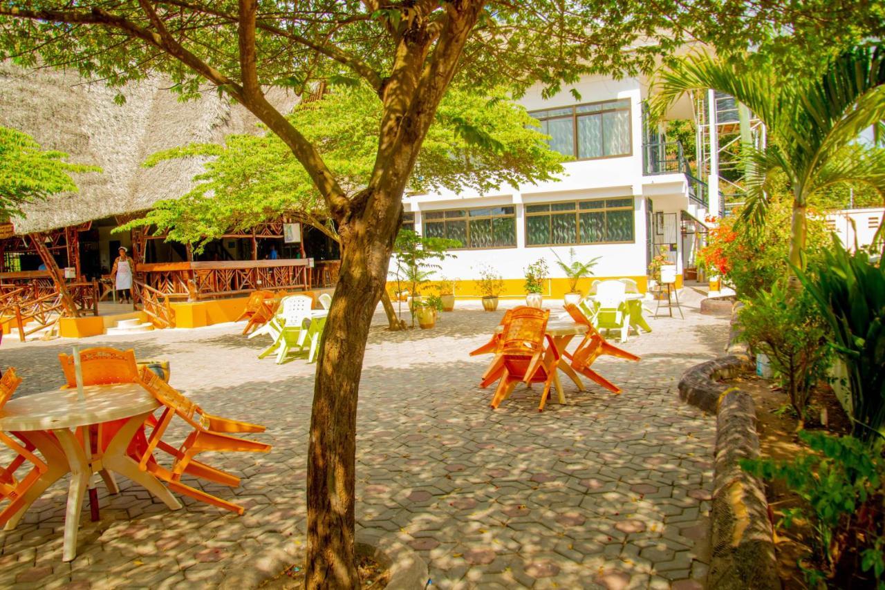 Flamingo Hotel Kinyerezi Dar es Salaam Buitenkant foto